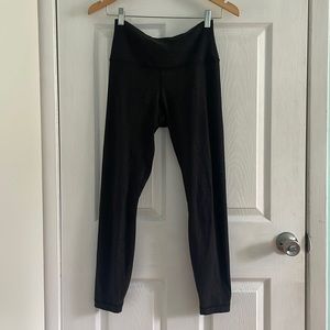 Lululemon aligns, 25”inseam, size 6, in aqueous